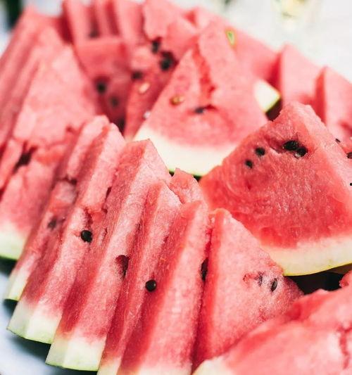 各种吃瓜事件图片,吃瓜群众视角下的娱乐圈风云录